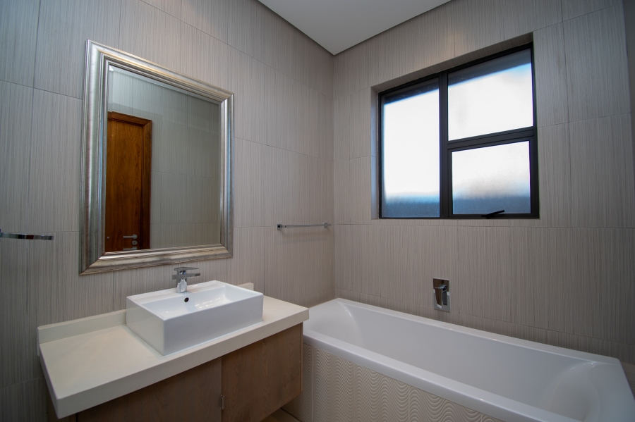 4 Bedroom Property for Sale in Pecanwood Estate North West